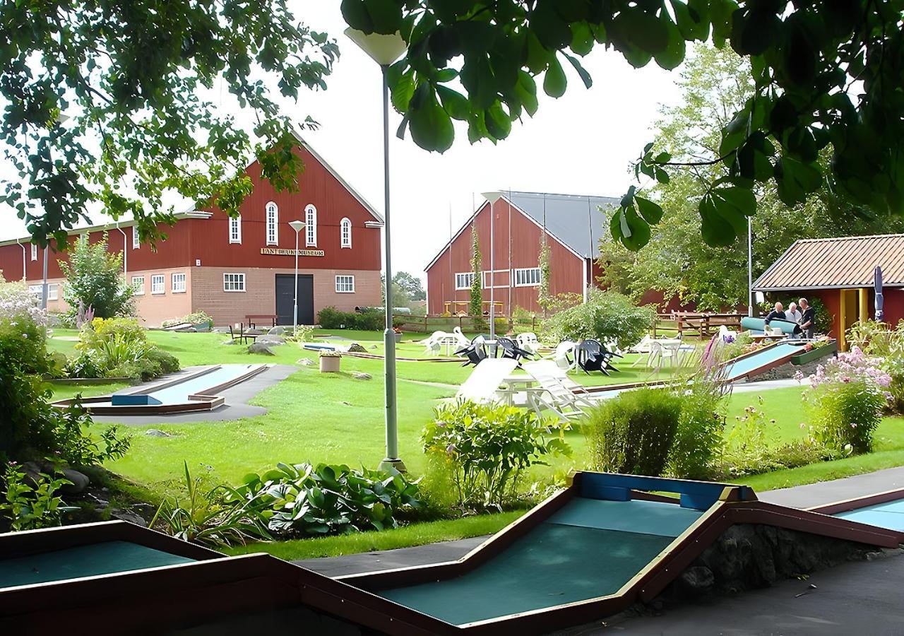 Valla Folkhoegskola Linkoping Exterior photo